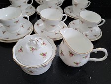 VINTAGE ARGYLE FINE BONE CHINA 23 PIECE TEA SET SERVICE DITSY ROSE 6 TRIOS