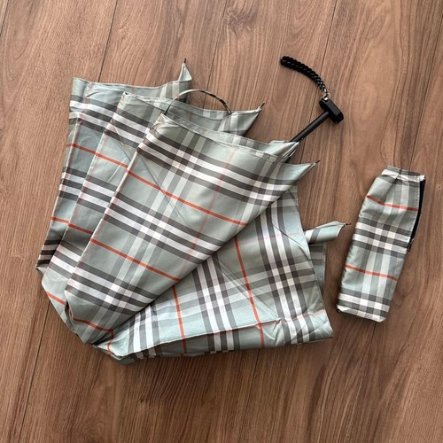 Burberrys folding umbrella - burberrys,