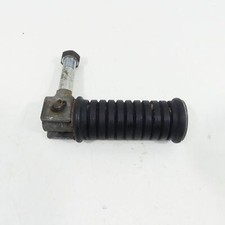 Suzuki GT 185 A EZ:76 footrest