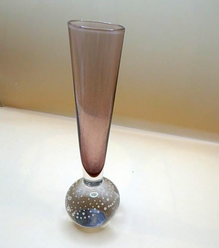 Art glass controlled - glass,