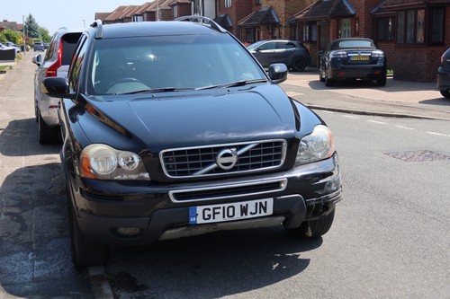 Car volvo xc90 - 2010, need