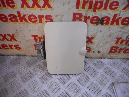 Bfd012864 2001 toyota hilux - toyota,
