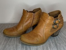Baretraps Women's Ankle Boots