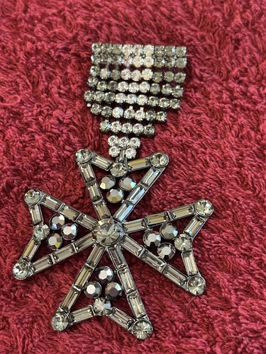 Butler and wilson - and, brooch