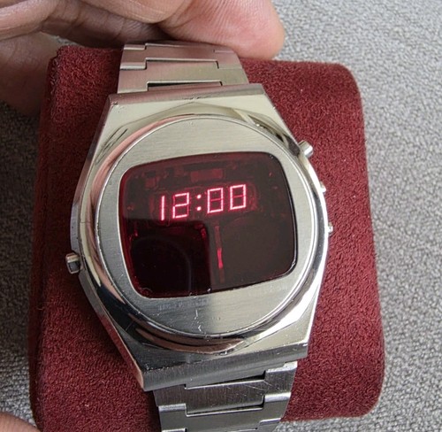 Vintage citizen red led watch - citizen,