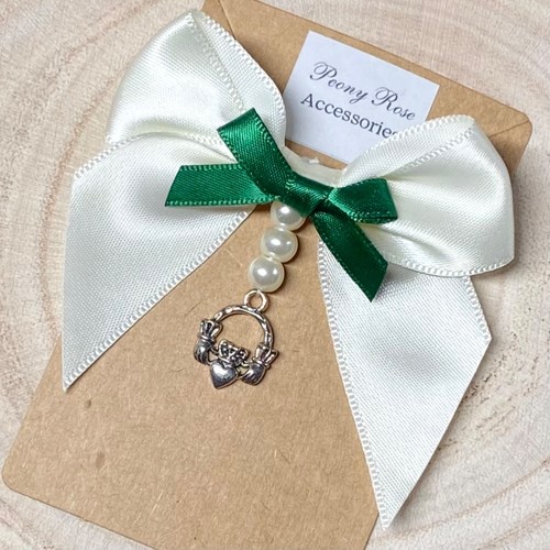 Claddagh friendship brooch - claddagh,