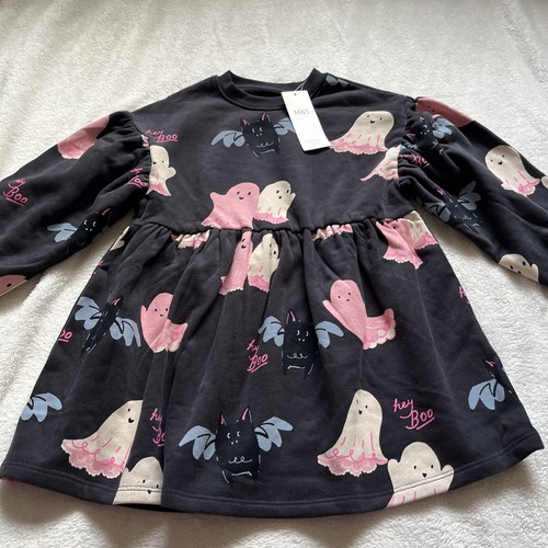 Bnwt girls age 5 black - m&s,