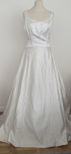 White satin sweetheart - satin,