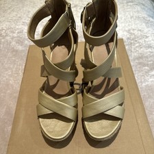 UGG Australia Women's Raquel