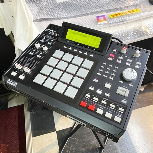 Akai professional mpc2500 - professional,
