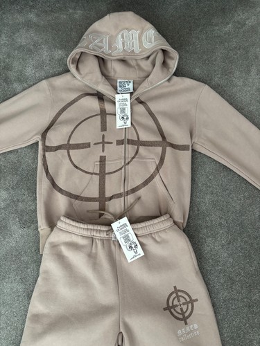 Named collective mission taupe - collective,