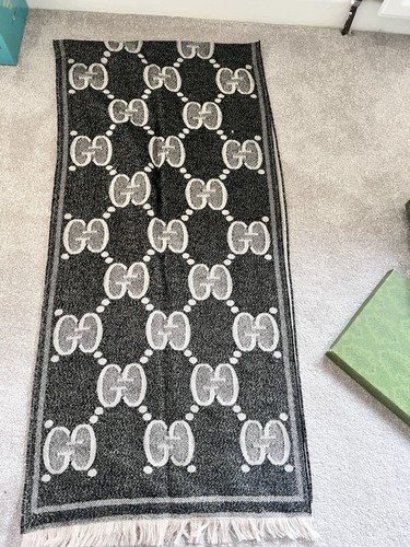Gucci scarf - gucci,