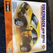 Burago Volkswagen New Beetle