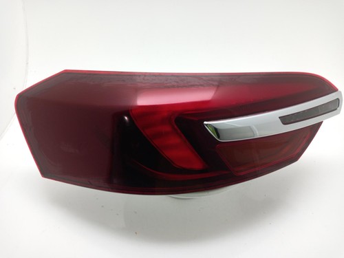 Vauxhall insignia tail light - vauxhall,