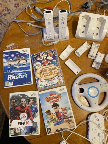 Nintendo wii white console - wii,