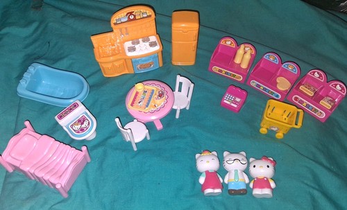 2008 sanrio hello kitty - 2008,