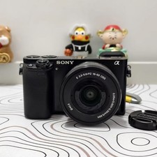 95% NEW! Sony Alpha A6000