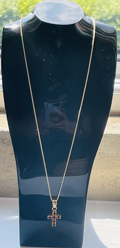 9ct gold cross pendant - 9ct, with