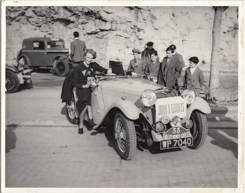 Photograph singer motor car - motor,