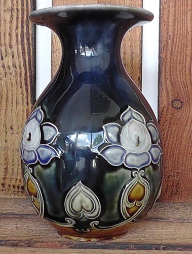Doulton wide rimmed stoneware - doulton,