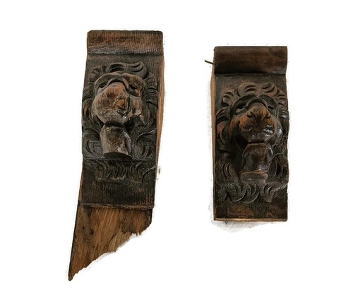 Antique couple corbels hand - couple,
