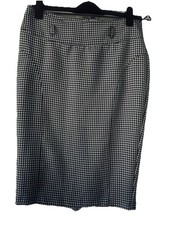 Women’s vintage Black And