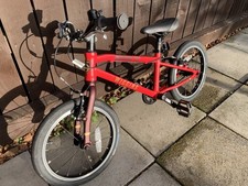 Wiggins Chartres Red 16 inch