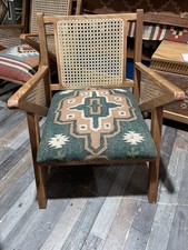 KILIM FLAT WEAVE WOODEN