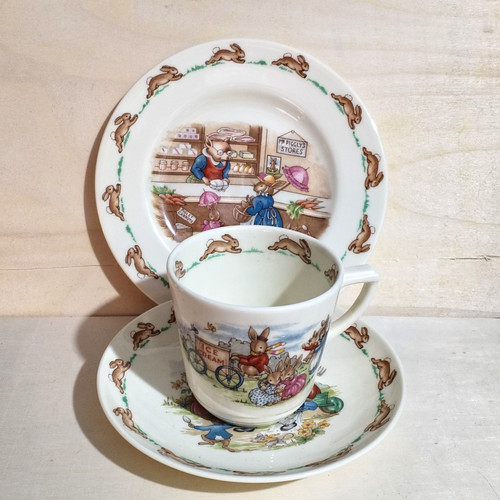 Royal doulton bunnykins - royal,