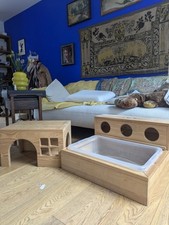 Wooden Rabbit Hay Feeder Litter Tray House