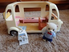 SYLVANIAN FAMILIES ICE-CREAM VAN, FIGURE & SOFT SCOOP MACHINE