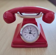 MINIATURE RED COLLECTORS VINTAGE OLD FASHIONED TELEPHONE PHONE CLOCK 5CM HEIGHT