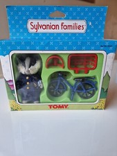 Sylvanian Families Vintage Tomy UK PC Bobby Rodgers Badger with box