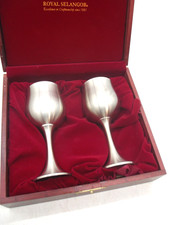 ROYAL SELANGOR PEWTER GOBLETS Pair of High Quality goblets in wooden Case