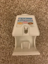 Sylvanian Families ice cream van soft serve machine Mr Whippy Calico Critters