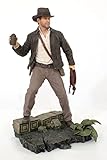 Diamond Select Indiana Jones 20cm Premier Coll. Treasures Figurine