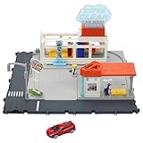 Matchbox Cars Playsets, Super Clean Carwash, Realistic Lights and Sounds, Kid- and Car-Activated Features and Connects to Other Sets, 1 Car, HNJ54