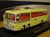 BEDFORD VAL COACH MODEL BUS WALLACE ARNOLD 1:76 SIZE CORGI OOC ATLAS 4642102 T3