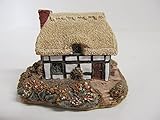 Lilliput Lane - White Riverview Cottage Sculpture - Fabulous Condition