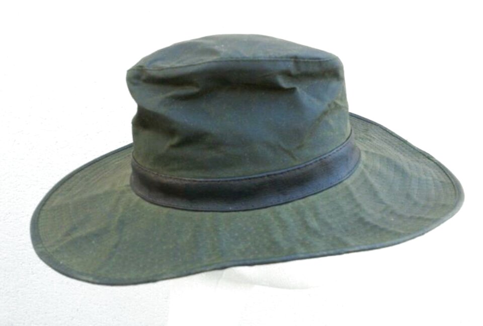 barbour waxed hats for mens