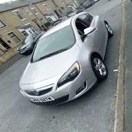 astra j breaking for sale