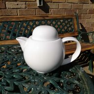 maxwell williams teapot for sale