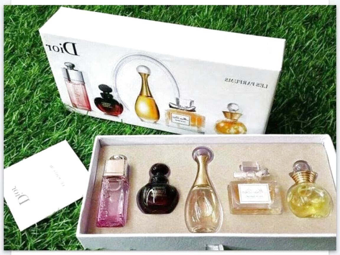 Perfume Miniatures Set for sale in UK | 61 used Perfume Miniatures Sets
