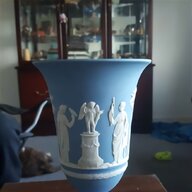 wedgwood clarice cliff vases for sale