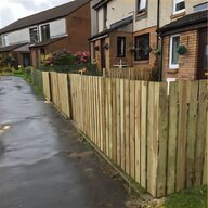 wooden palisade fencing for sale
