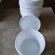 round plastic tubs for sale