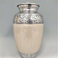 funeral urns for sale