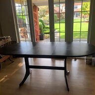 5ft round table for sale