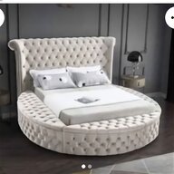 round bed for sale
