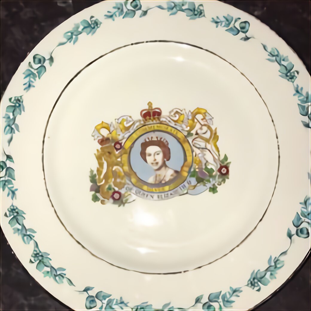 Queen Jubilee Plate for sale in UK | 105 used Queen Jubilee Plates